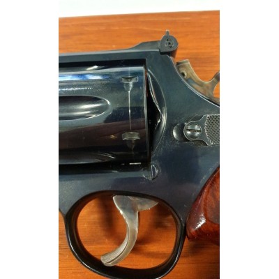 SMITH & WESSON 57