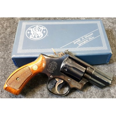 SMITH & WESSON 19
