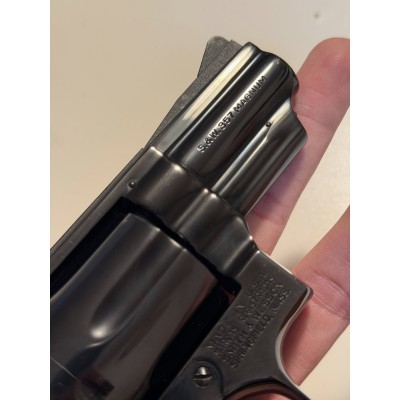 SMITH & WESSON 19