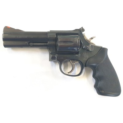 SMITH & WESSON 586