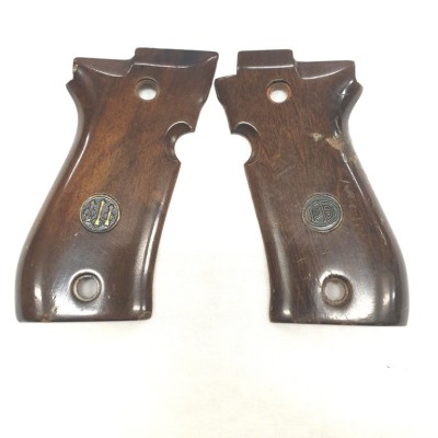 Guancette Beretta 81/84 legno lisce con scudetto