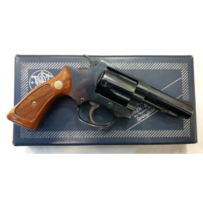 SMITH & WESSON 36