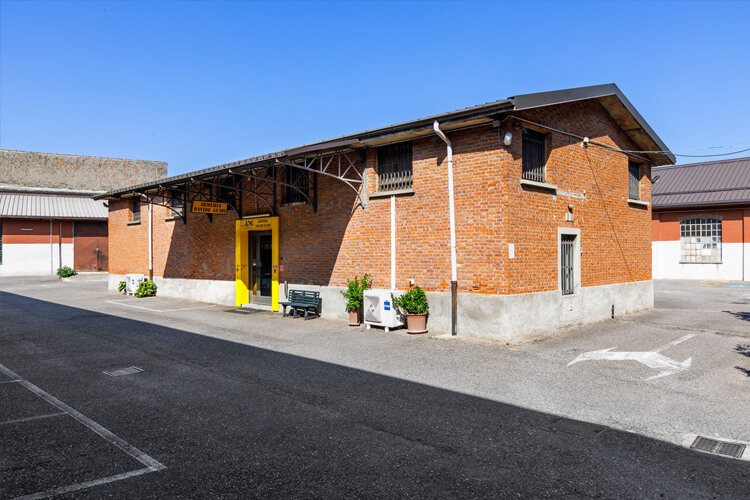 Armeria Guidi Legnano - esterno